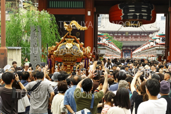 三社祭り２